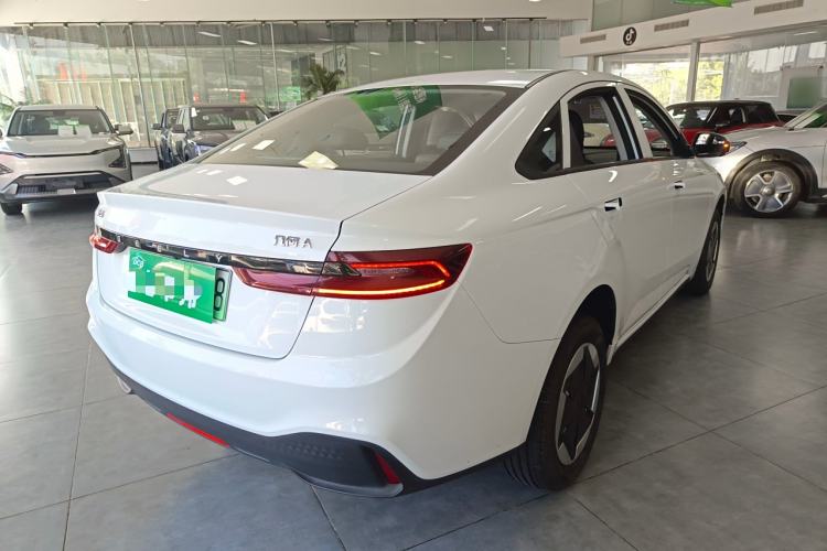 Used Geometry A 2024 410KM Travel Edition Exterior 5