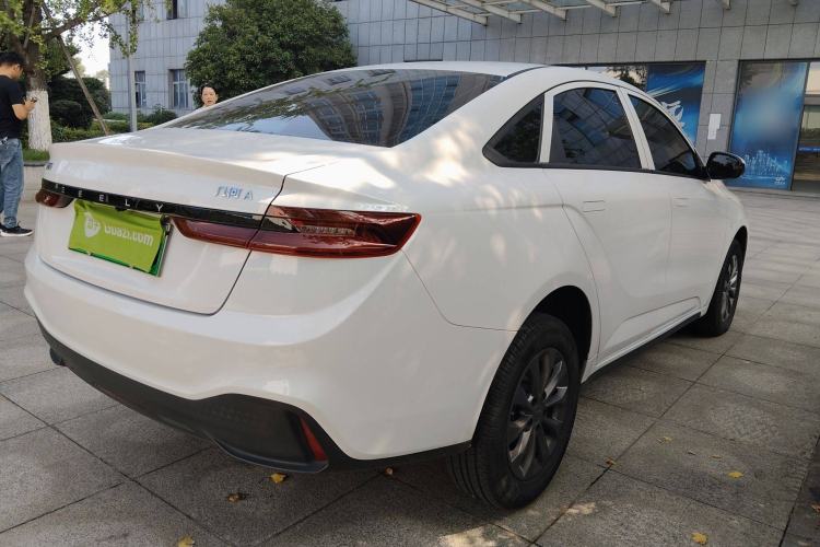 Used Geometry A 2024 410KM Travel Edition Exterior 5