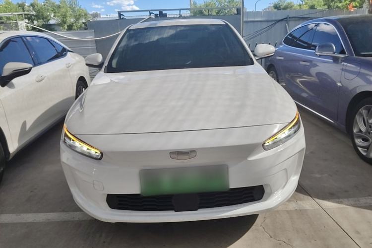 Used Geometry A 2024 410KM Travel Edition Front