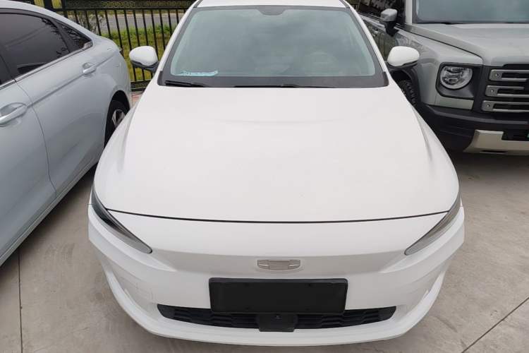 Used Geometry A 2024 410KM Travel Edition Front