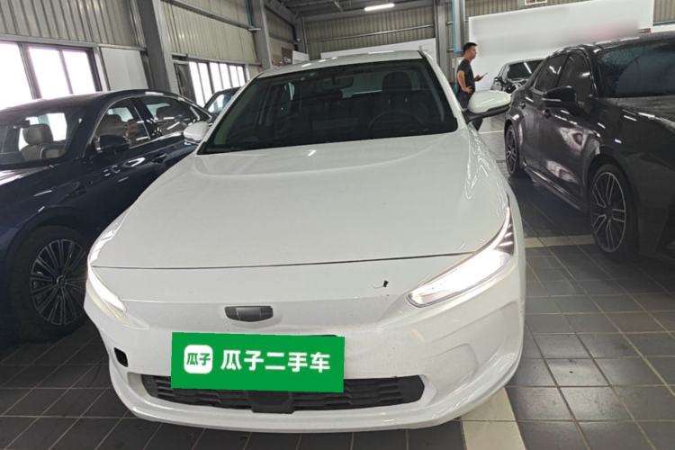 Used Geometry A 2024 410KM Travel Edition Front