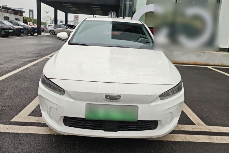 Used Geometry A 2024 500KM Travel Edition Front