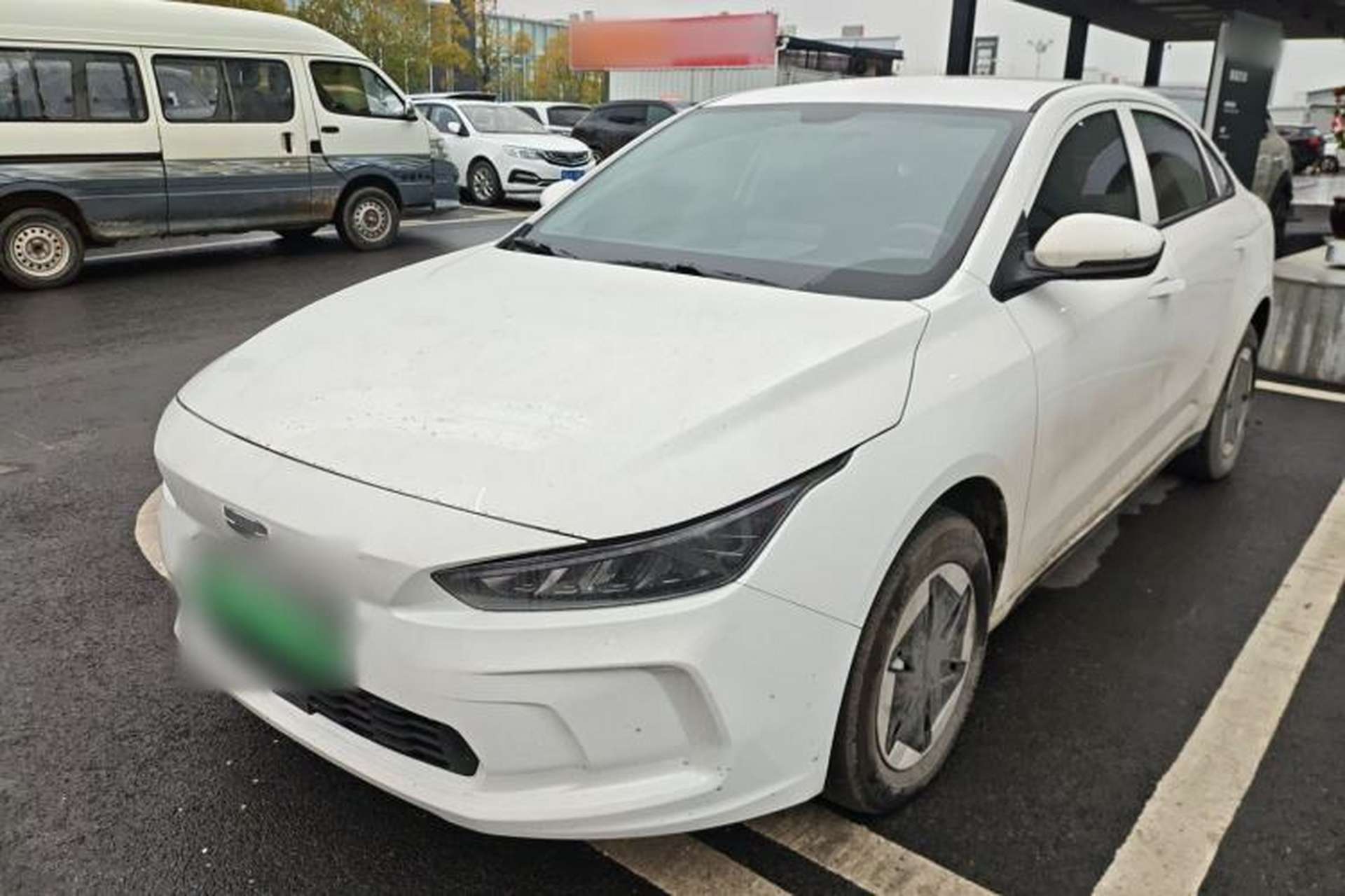 Used Geometry A 2024 500KM Travel Edition Front Left 45 Deg