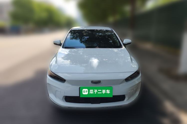 Used Geometry A 2024 500KM Travel Edition Front