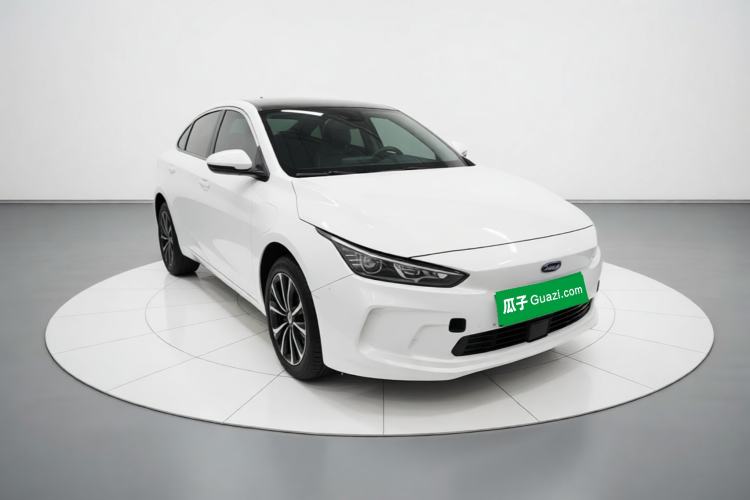 Used Geometry A 2024 410KM Travel Edition Front Right 45 Deg
