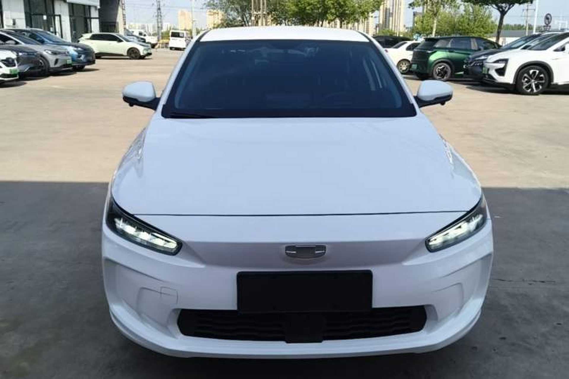 Used Geometry A 2024 410KM Travel Edition Front