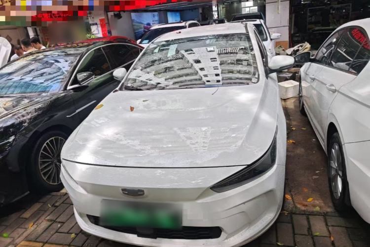 Used Geometry A 2024 410KM Travel Edition Front