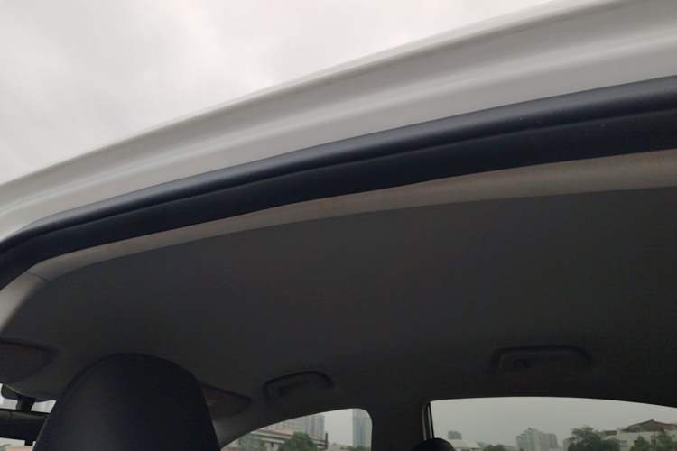 Used Geometry A 2024 410KM Travel Edition Headliner