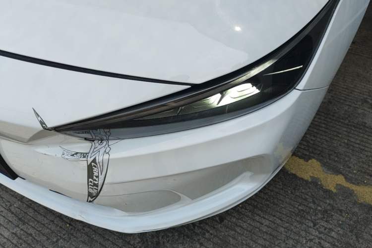 Used Geometry A 2024 410KM Travel Edition Left Front Headlight