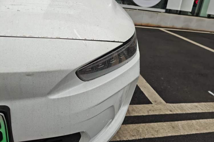 Used Geometry A 2024 500KM Travel Edition Left Front Headlight