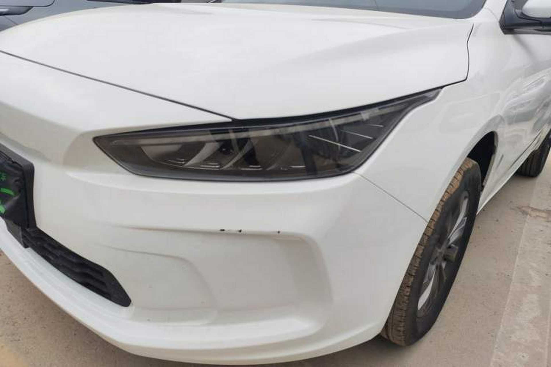 Used Geometry A 2024 410KM Travel Edition Left Front Headlight