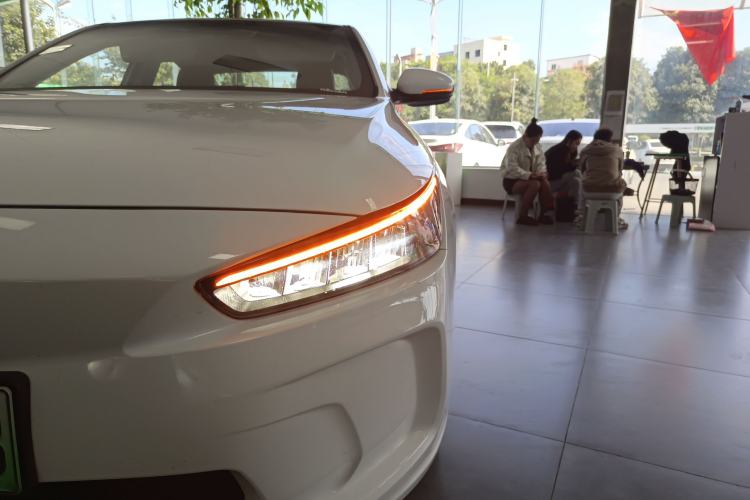 Used Geometry A 2024 410KM Travel Edition Left Front Headlight