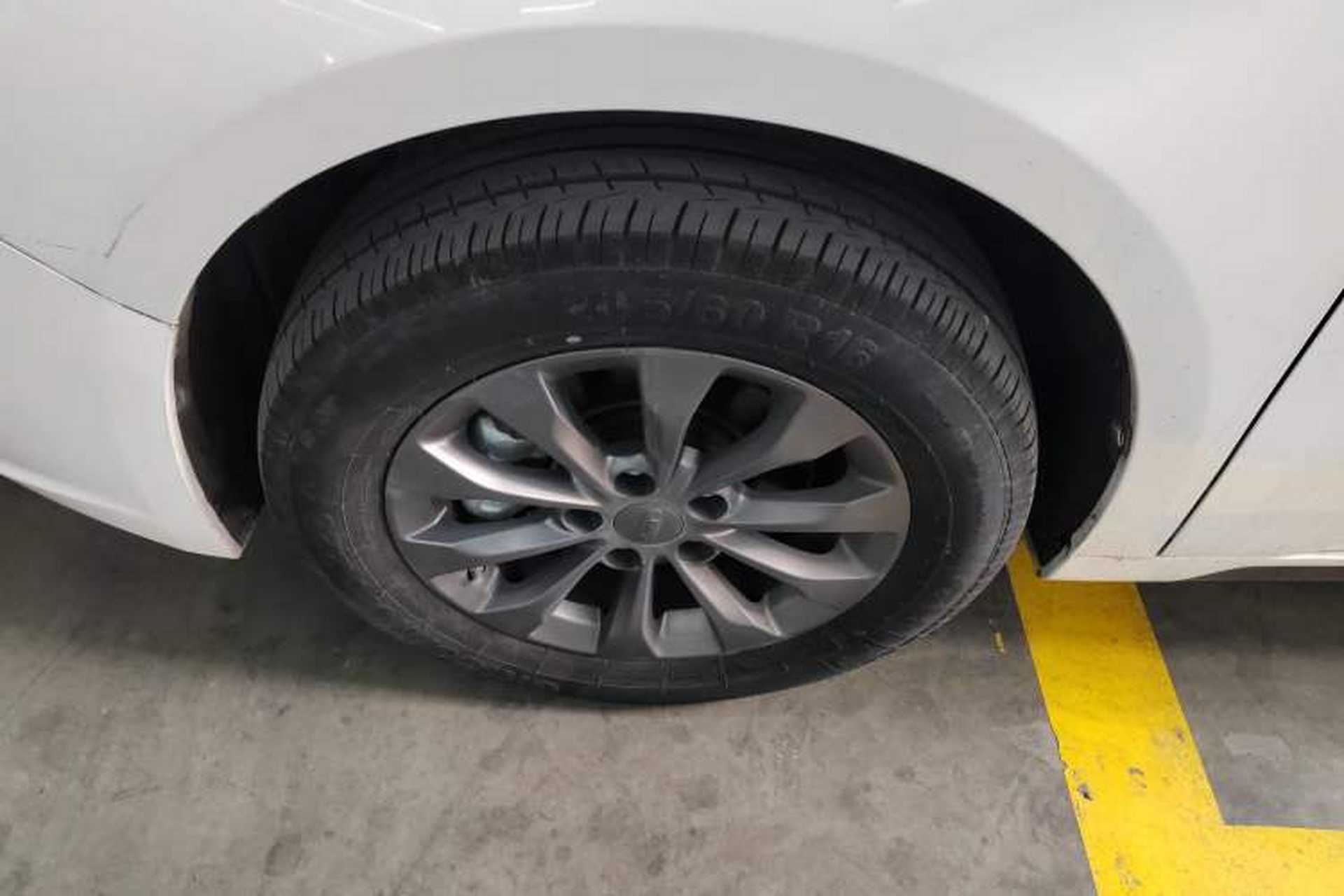 Used Geometry A 2024 410KM Travel Edition Left Front Wheel Hub
