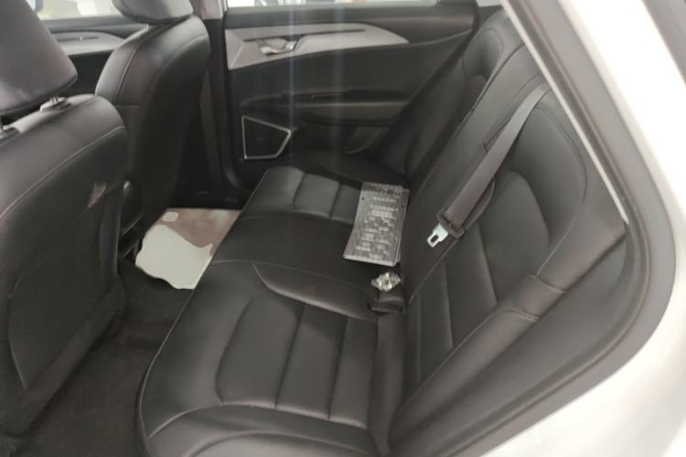Used Geometry A 2024 410KM Travel Edition Left Rear Seat