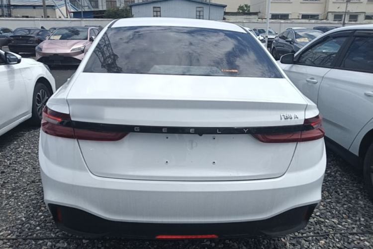 Used Geometry A 2024 500KM Travel Edition Rear