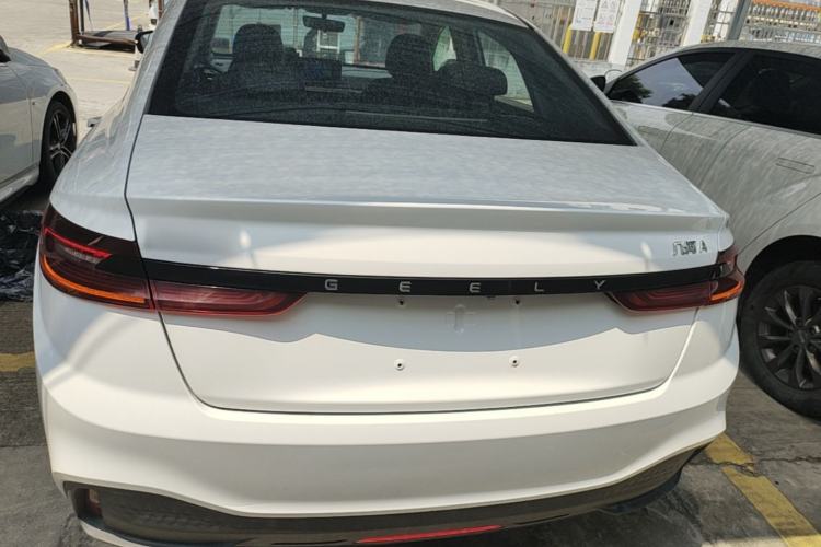 Used Geometry A 2024 410KM Travel Edition Rear