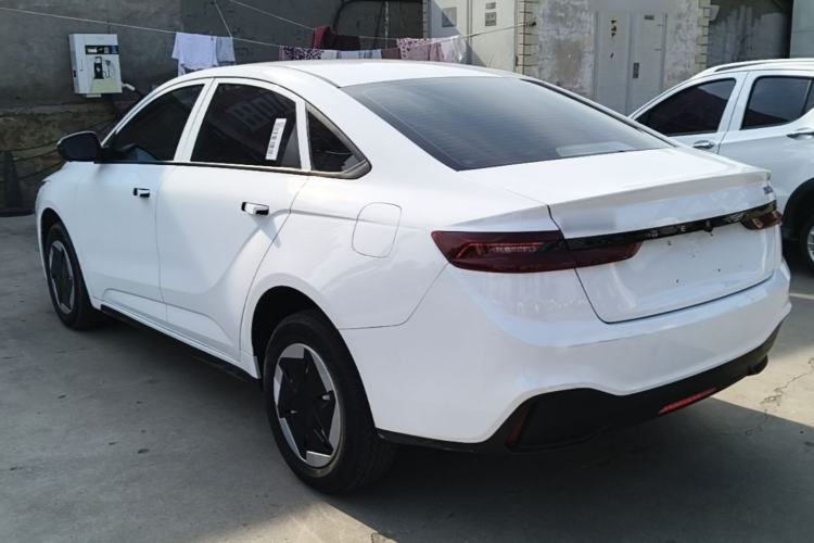 Used Geometry A 2024 410KM Travel Edition Rear Left 45 Deg