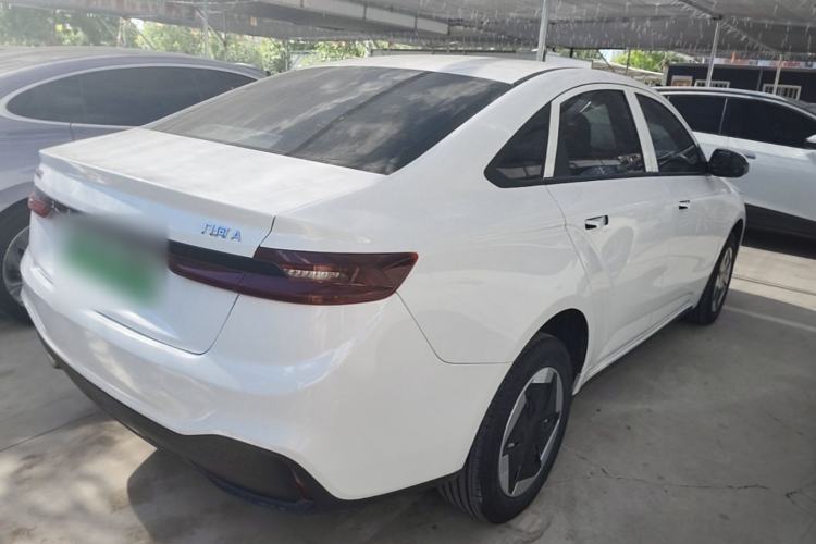 Used Geometry A 2024 410KM Travel Edition Rear Right 45 Deg