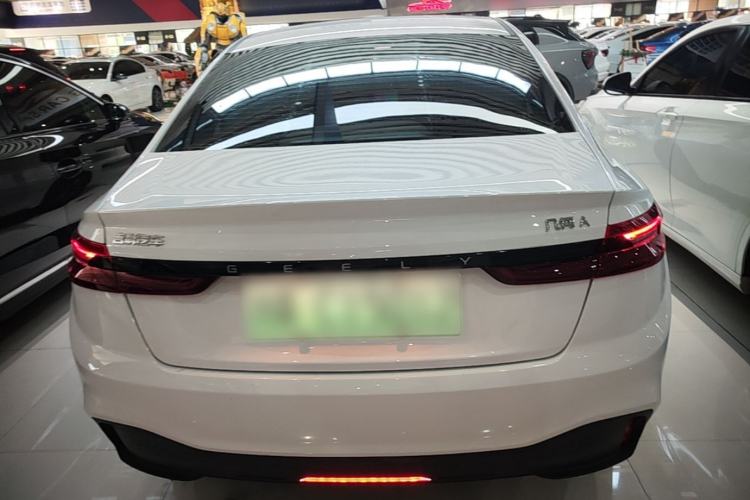 Used Geometry A 2024 410KM Travel Edition Rear