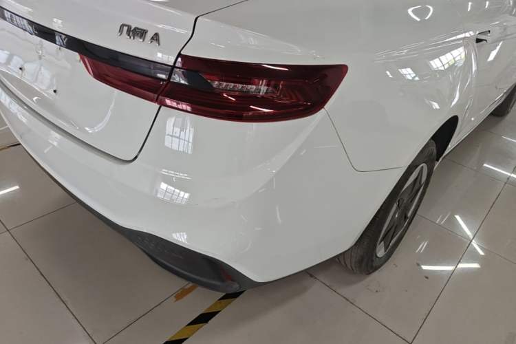 Used Geometry A 2024 410KM Travel Edition Right Rear Taillight