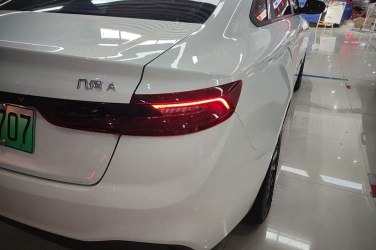 Used Geometry A 2024 410KM Travel Edition Right Rear Taillight