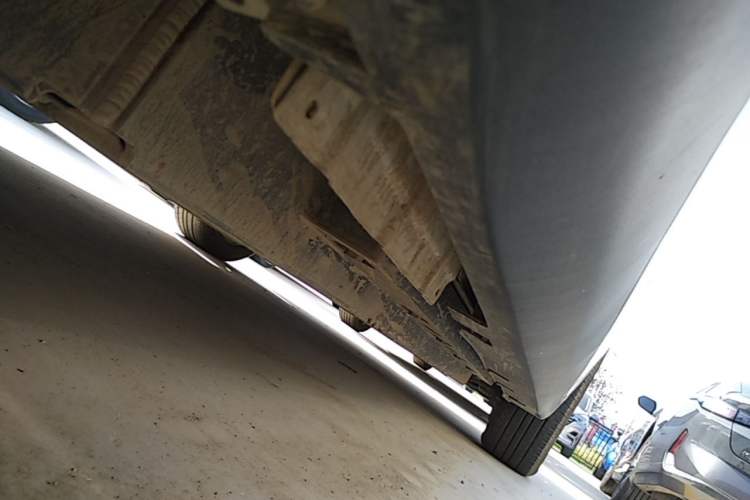 Used Geometry A 2024 500KM Travel Edition Right Side Sill