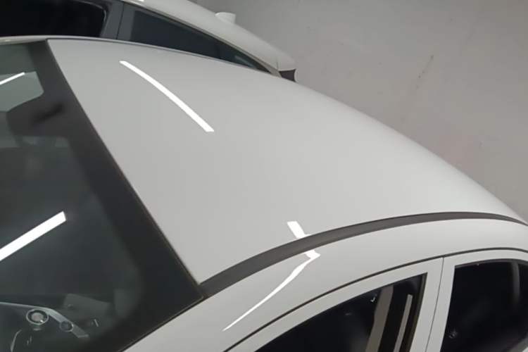 Used Geometry A 2024 410KM Travel Edition Roof