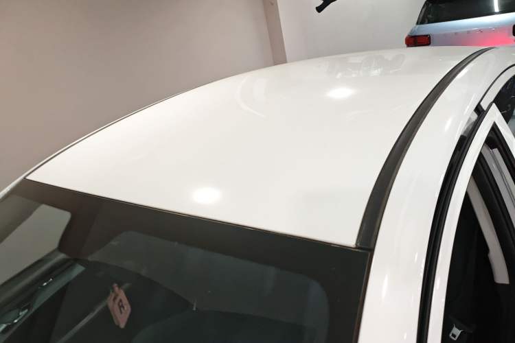 Used Geometry A 2024 410KM Travel Edition Roof