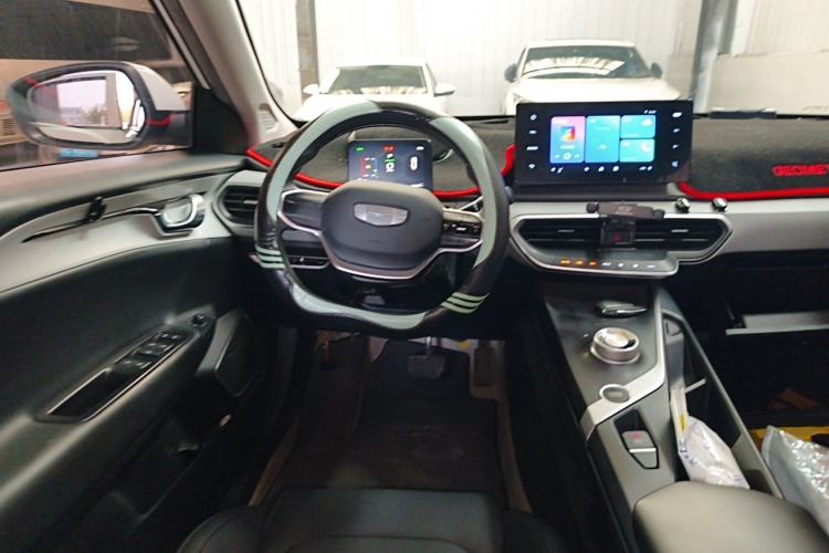 Used Geometry A 2024 500KM Travel Edition Steering Wheel