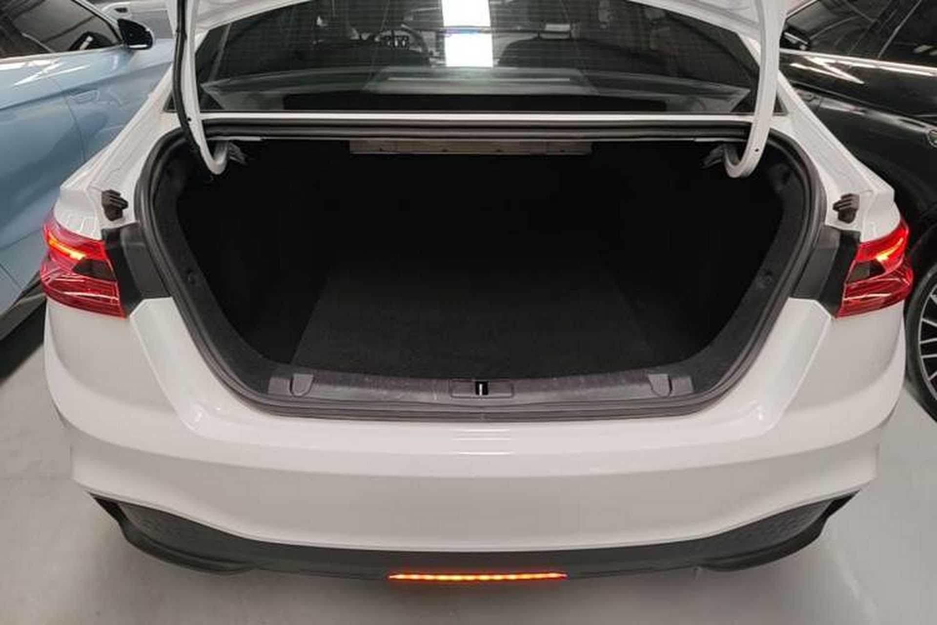 Used Geometry A 2024 500KM Travel Edition Trunk