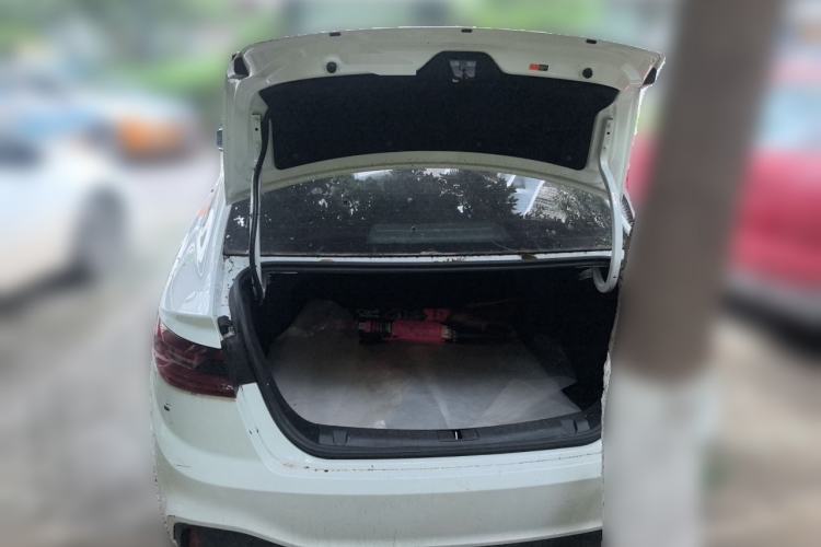 Used Geometry A 2024 410KM Travel Edition Trunk