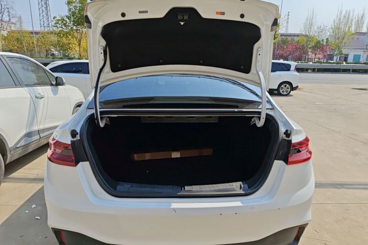 Used Geometry A 2024 410KM Travel Edition Trunk