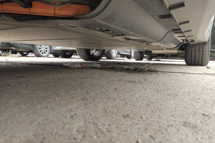 Used Geometry C 2022 Blueberry C400 Chassis Front Left
