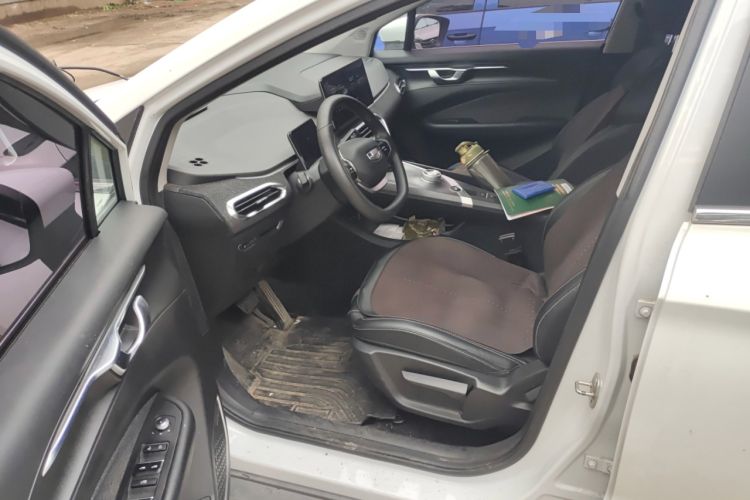 Used Geometry C 2022 Blueberry C400 Driver Seat