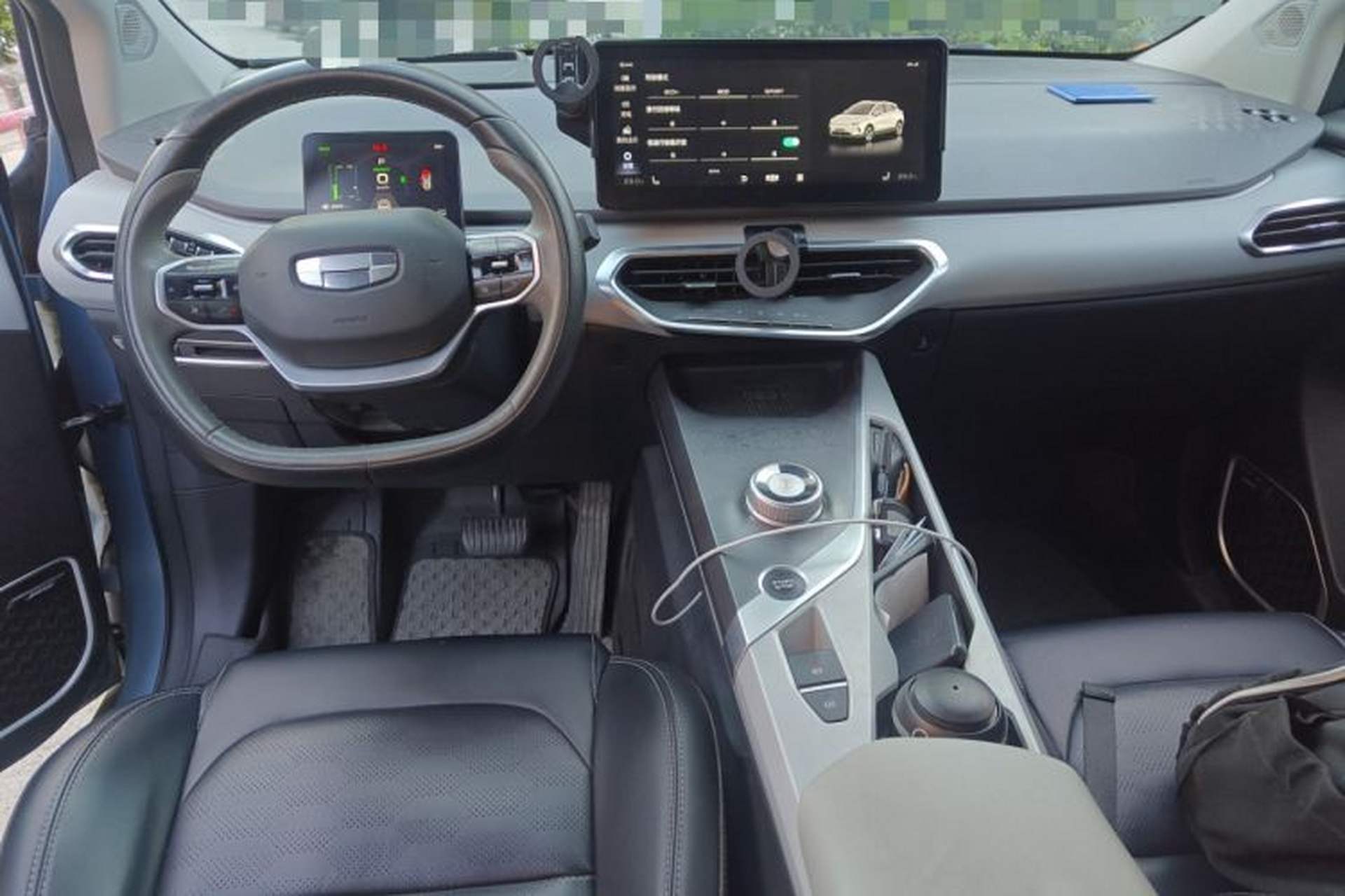 Used Geometry C 2020 Selected Range Edition 550 KM C++ Pro Center Console