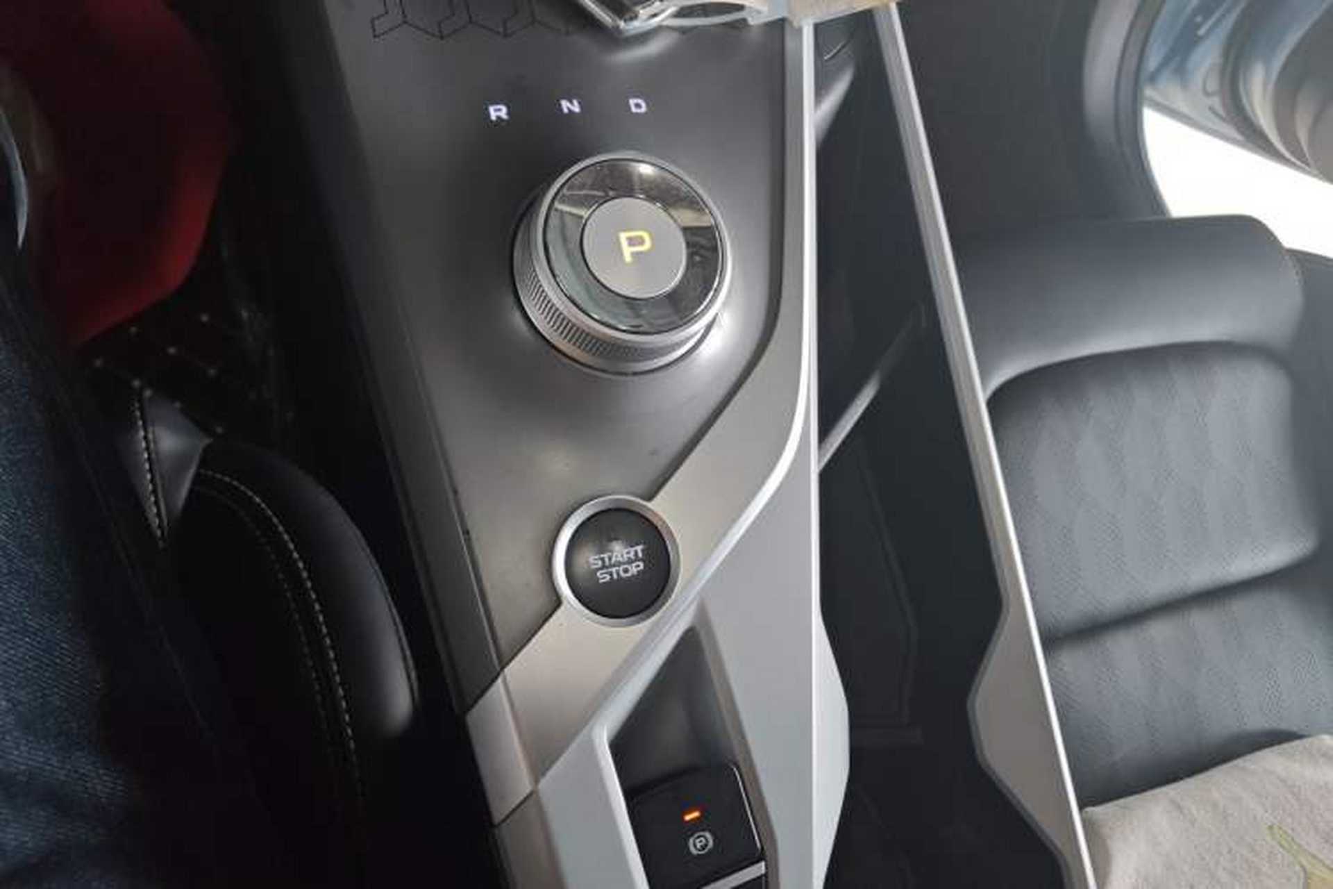 Used Geometry C 2020 Premium Range Edition 400 KM C+ Pro Gear Lever