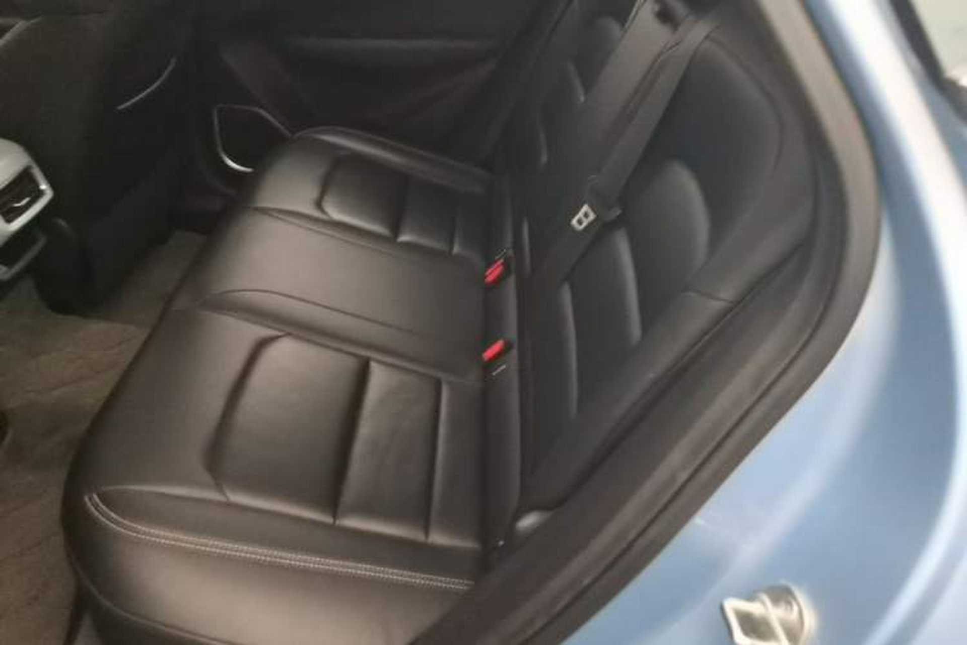 Used Geometry C 2020 Selected Range Edition 550 KM C++ Left Rear Seat