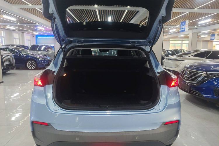 Used Geometry C 2020 Selected Range Edition 550 KM C++ Pro Trunk