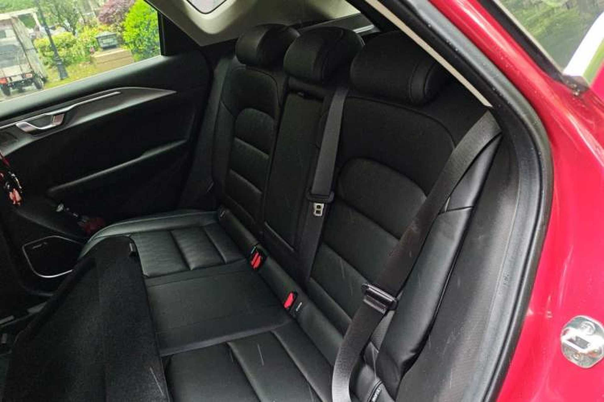 Used Geometry C 2020 Selected Range Edition 550 KM C++ Pro Left Rear Seat