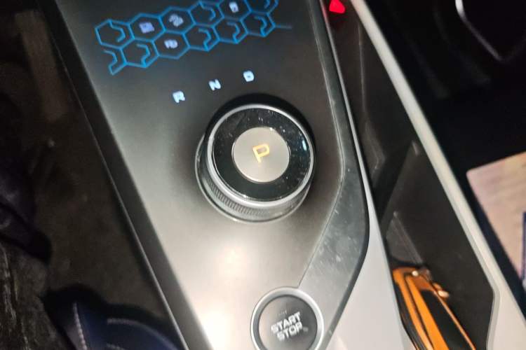 Used Geometry C 2020 Selected Range Edition 550 KM C++ Pro Gear Lever