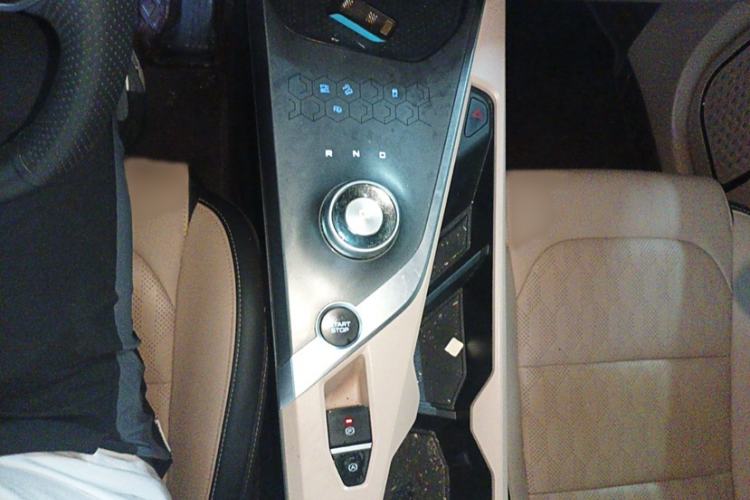 Used Geometry C 2020 Selected Range Edition 550 KM C++ Pro Gear Lever