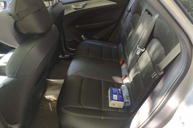 Used Geometry C 2020 Selected Range Edition 550 KM C++ Left Rear Seat