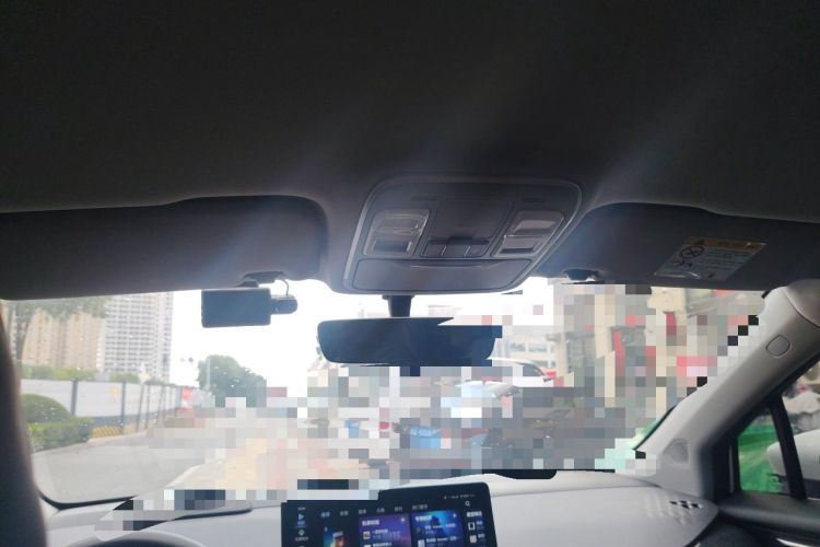 Used Geometry C 2020 Premium Range Version 400 KM C+ Headliner