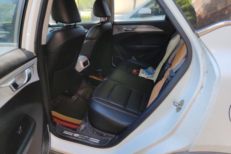 Used Geometry C 2020 Selected Range Edition 550 KM C++ Left Rear Seat