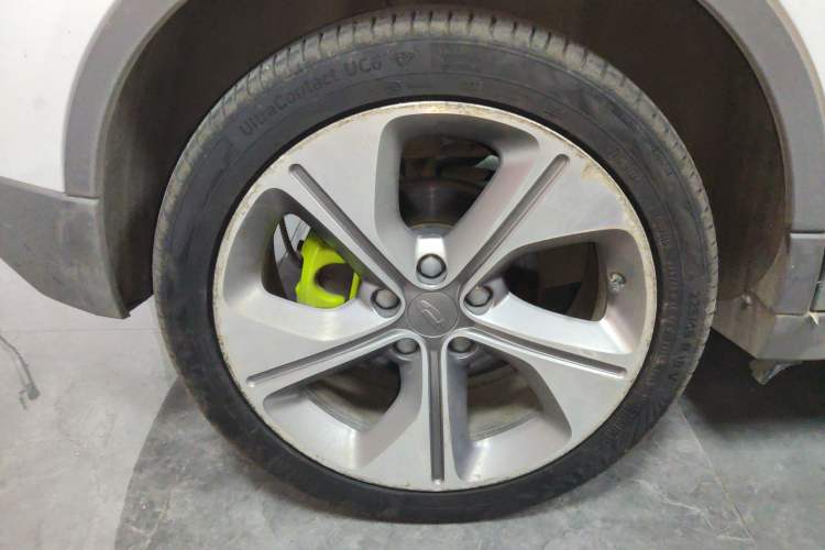 Used Geometry C 2020 Selected Range Edition 550 KM C++ Pro Right Rear Wheel Hub