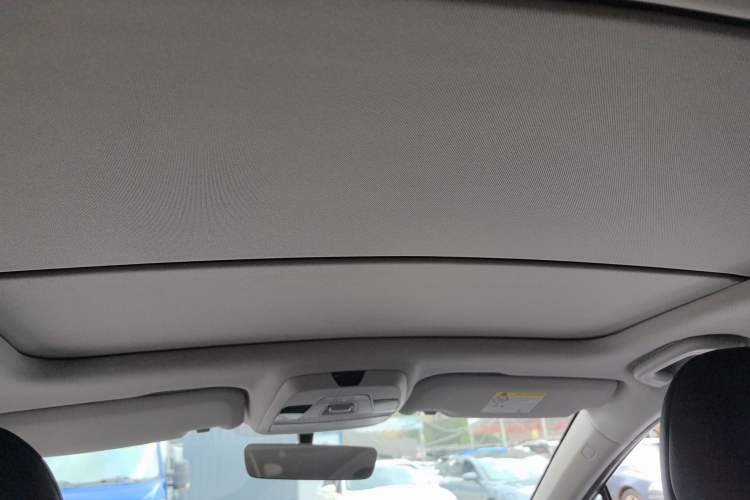 Used Geometry C 2021 C550 Power Edition Headliner
