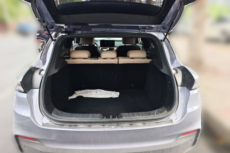 Used Geometry C 2021 C550 Power Edition Trunk
