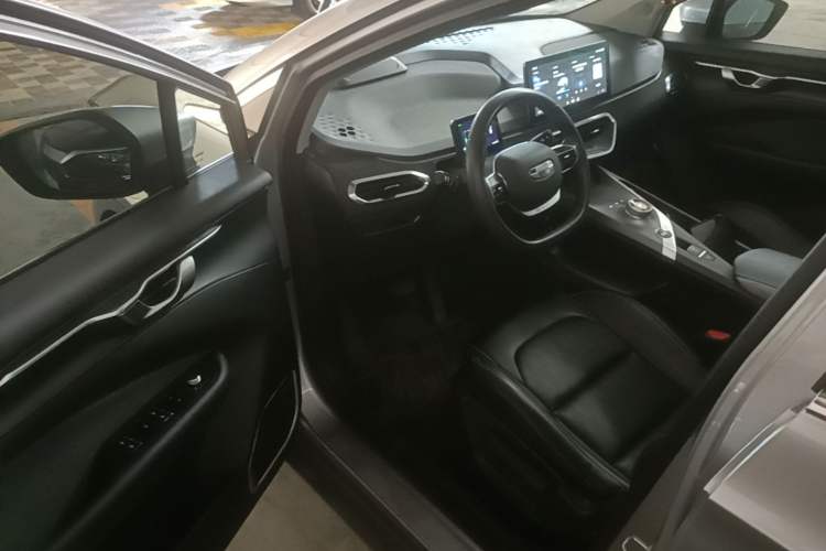 Used Geometry C 2021 C400 Cubic Edition Driver Seat