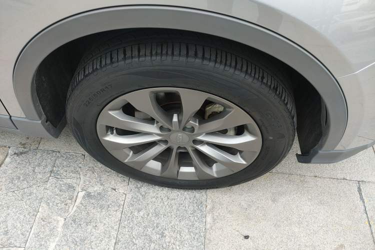 Used Geometry C 2021 C400 Cubic Edition Right Front Wheel Hub