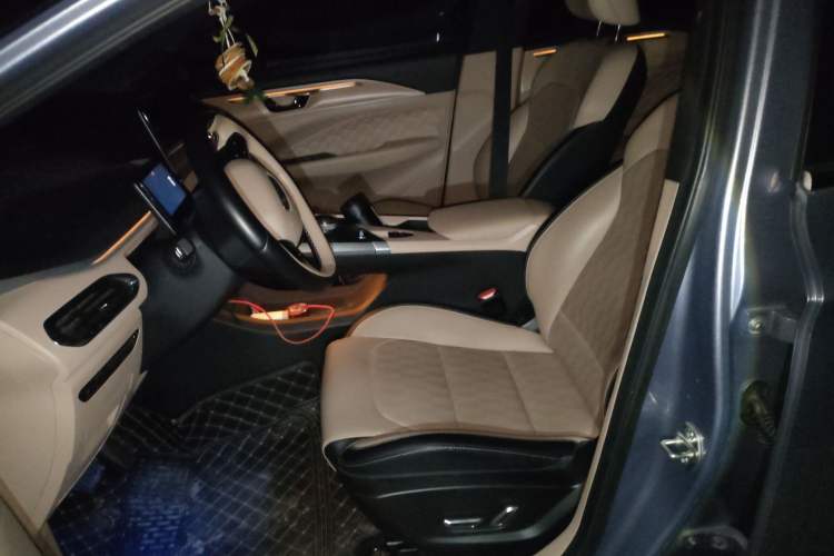Used Geometry C 2021 C550 Cube Edition Left Front Seat